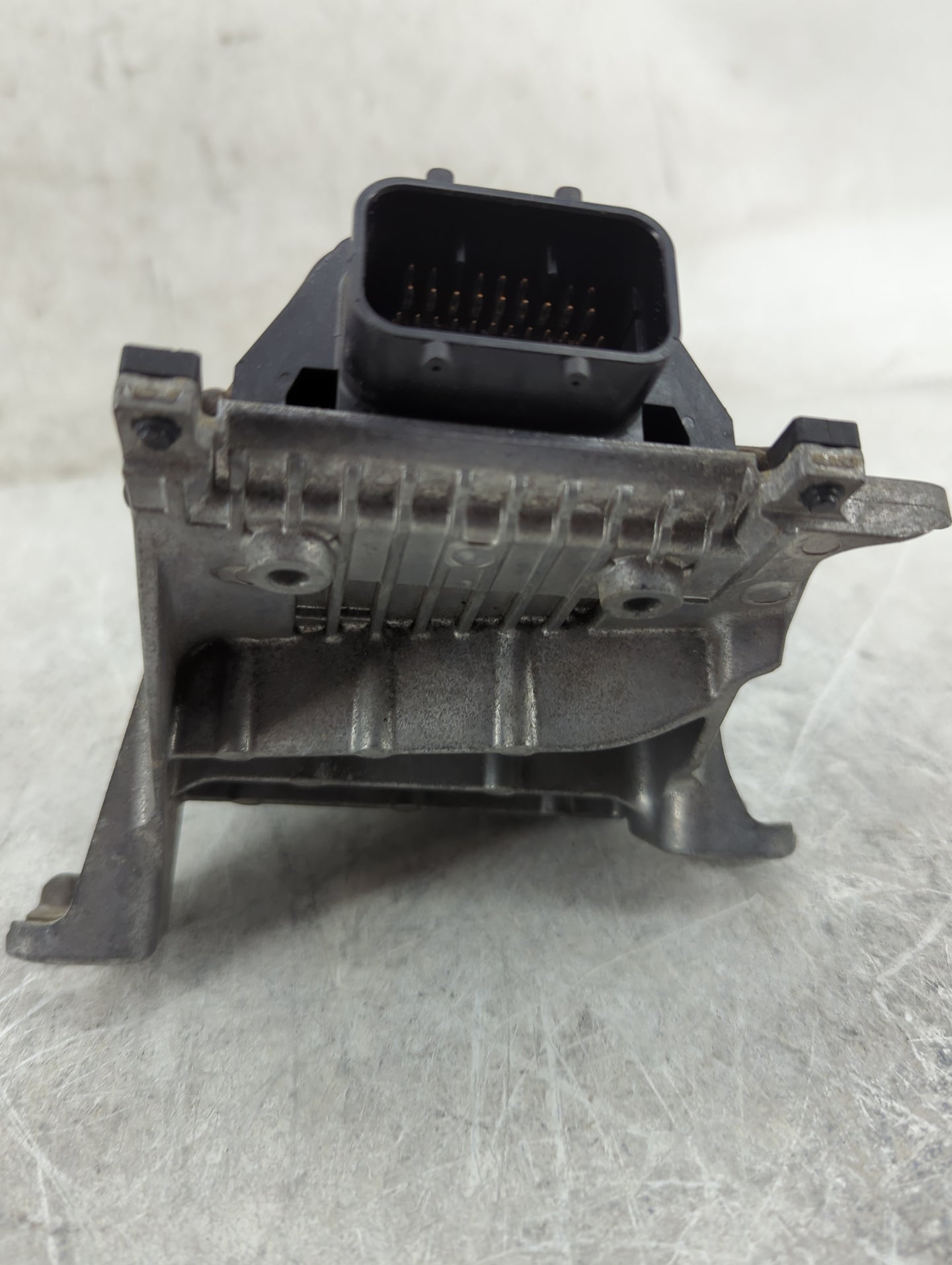 2020-2021 Honda Cr-v Transmission Control Module Tcu Tcm - Oemusedautoparts1.com