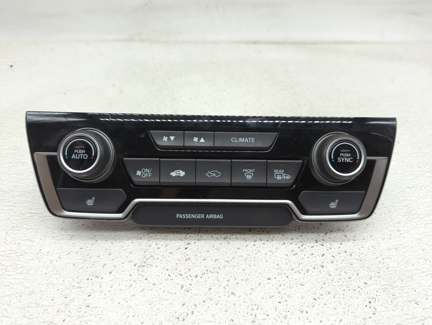 2017 Honda Cr-V Climate Control Module Temperature AC/Heater Replacement P/N:79620TLAA413M1 25717110137 Fits OEM Used Auto P