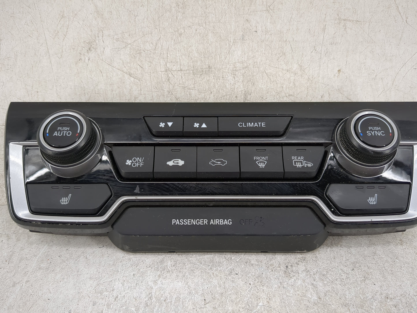 2017 Honda Cr-V Climate Control Module Temperature AC/Heater Replacement P/N:79620TLAA013M1 79620TLAA413M1, 25717110137 Fits