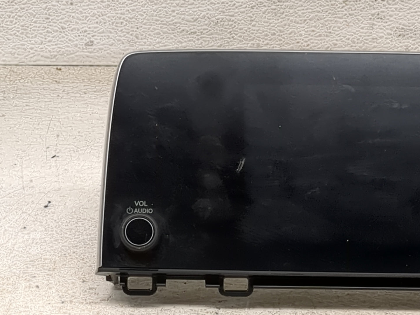 2017-2017 Honda Cr-v Radio Display Info Screen Oem - Oemusedautoparts1.com
