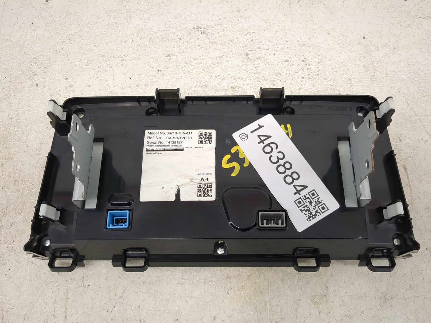 2017-2017 Honda Cr-v Radio Display Info Screen Oem - Oemusedautoparts1.com