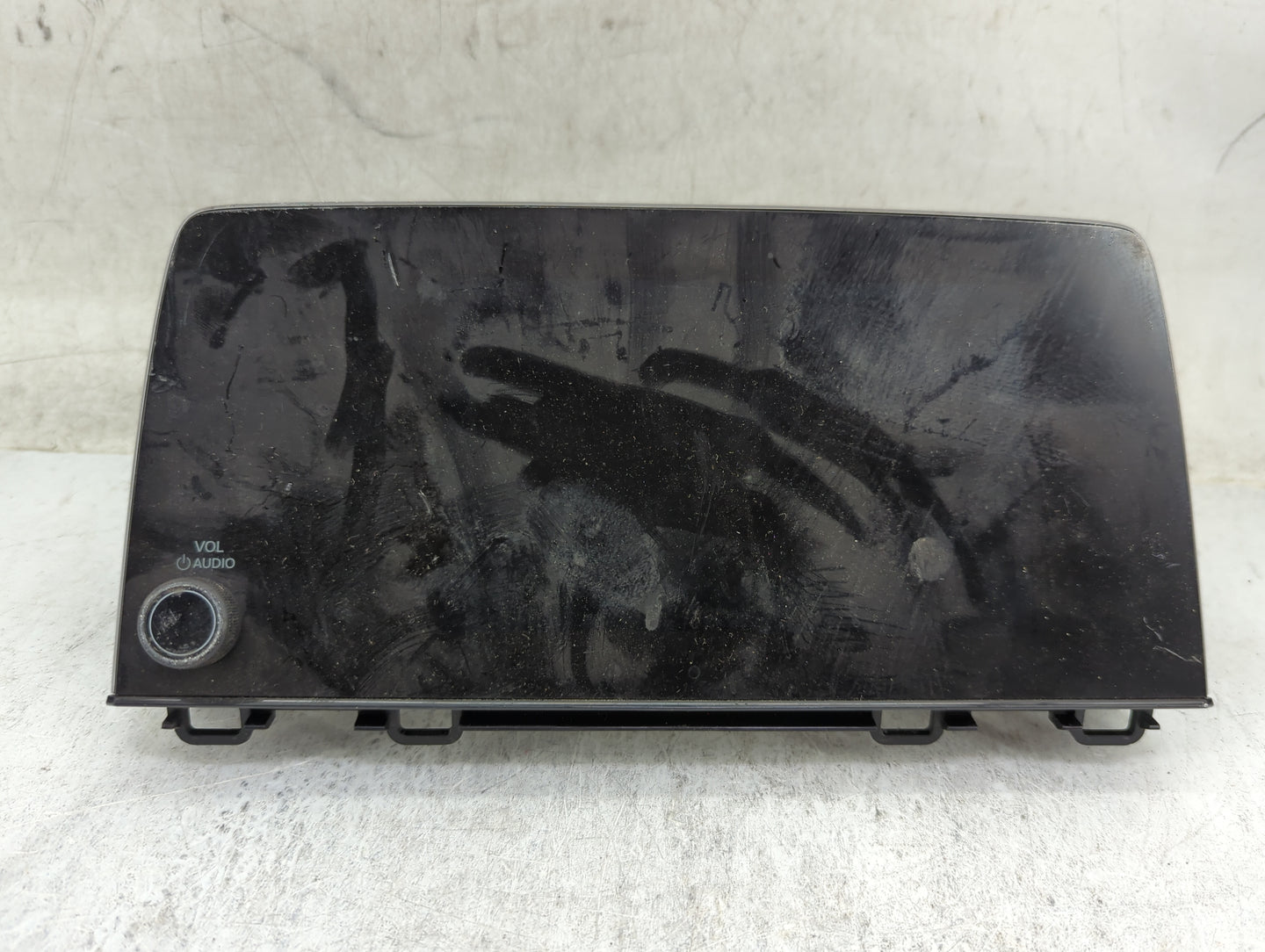 2017 Honda Cr-V Radio AM FM Cd Player Receiver Replacement P/N:39710-TLA-A01 Fits OEM Used Auto Parts - Oemusedautoparts1.co