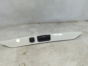 compare product 2017-2018 Honda Cr-v Backup Camera Or Backup Sensor White