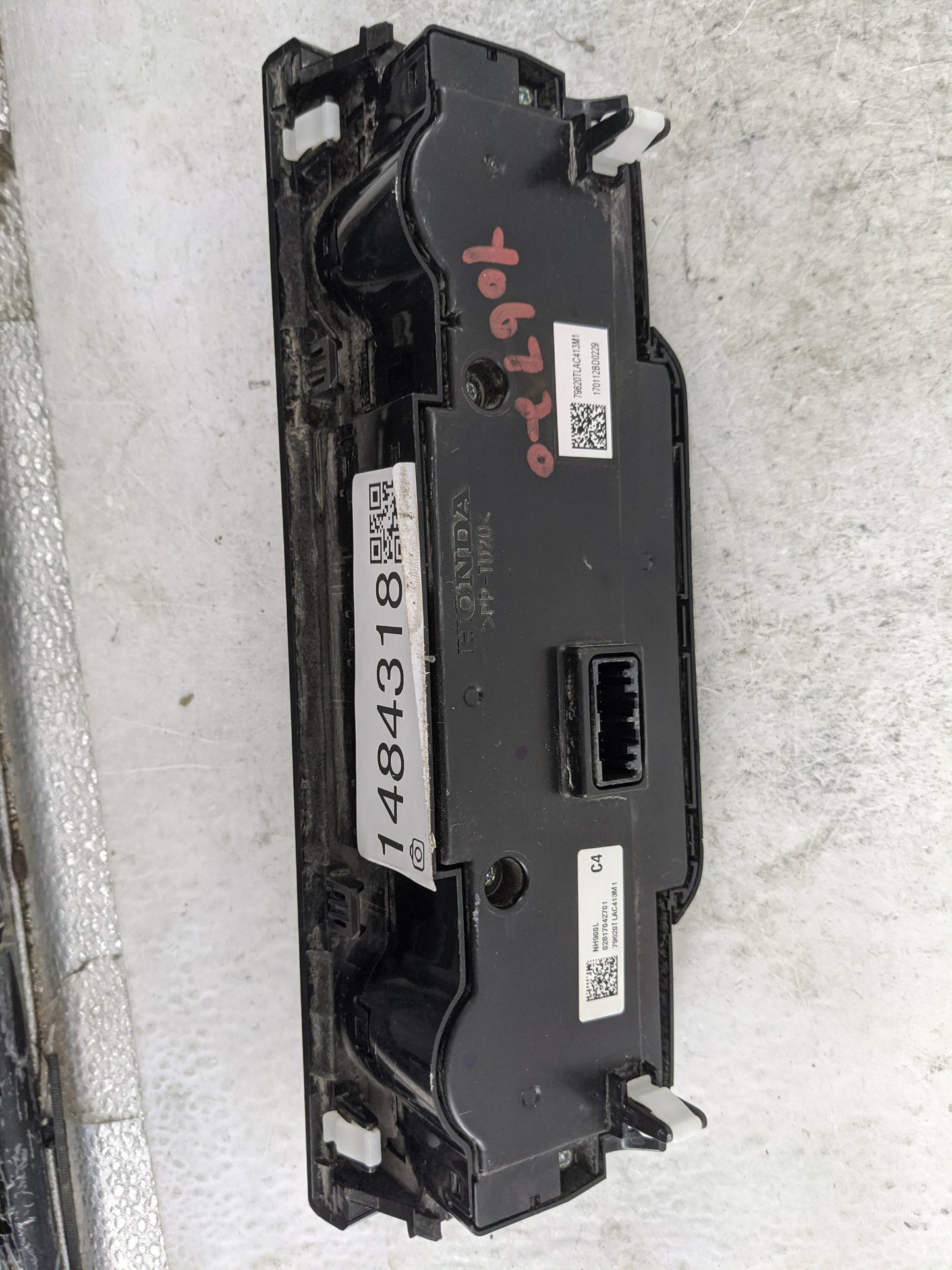 2017-2019 Honda Cr-V Climate Control Module Temperature AC/Heater Replacement P/N:79620TLAC413M1 Fits Fits 2017 2018 2019 OE