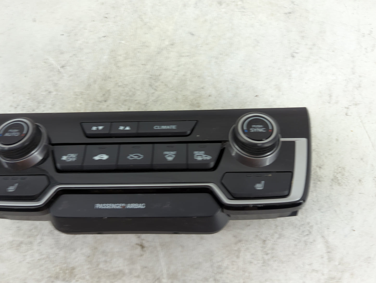 2017 Honda Cr-V Climate Control Module Temperature AC/Heater Replacement P/N:79620T LAA413M1 79620TLAA413M1 Fits OEM Used Au
