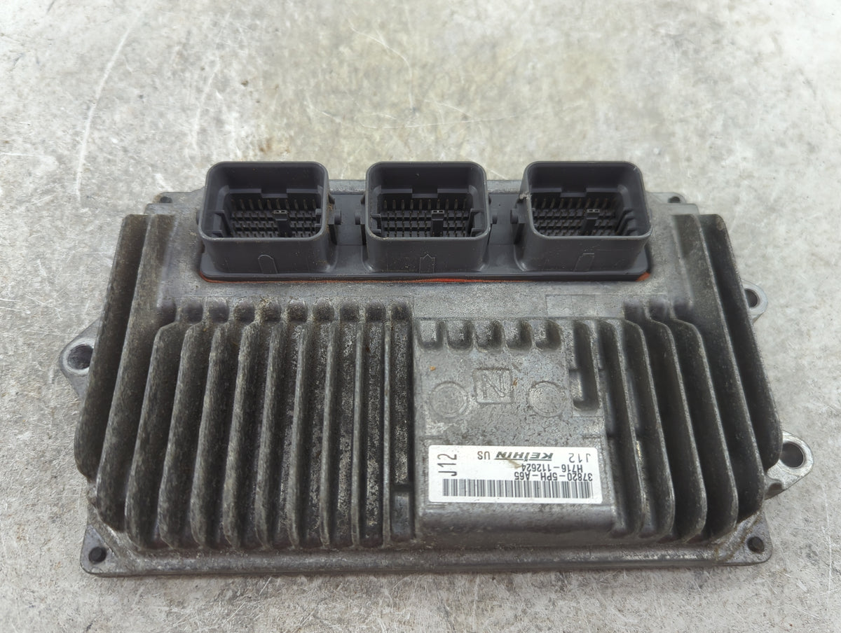 2017-2018 Honda Cr-V PCM Engine Control Computer ECU ECM PCU OEM P/N:37820-5PH-A65 H716-112624 Fits Fits 2017 2018 OEM Used 