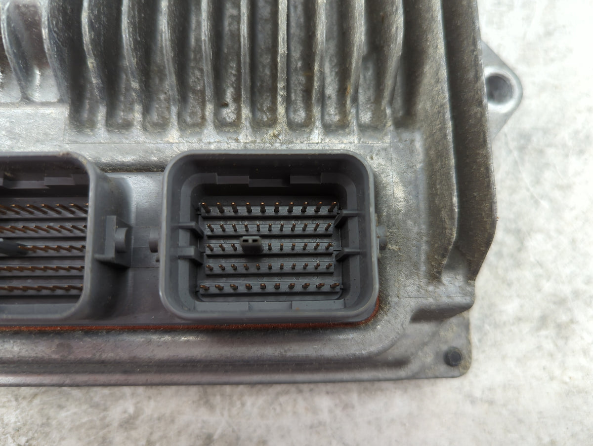 2017-2018 Honda Cr-V PCM Engine Control Computer ECU ECM PCU OEM P/N:37820-5PH-A65 H716-112624 Fits Fits 2017 2018 OEM Used 