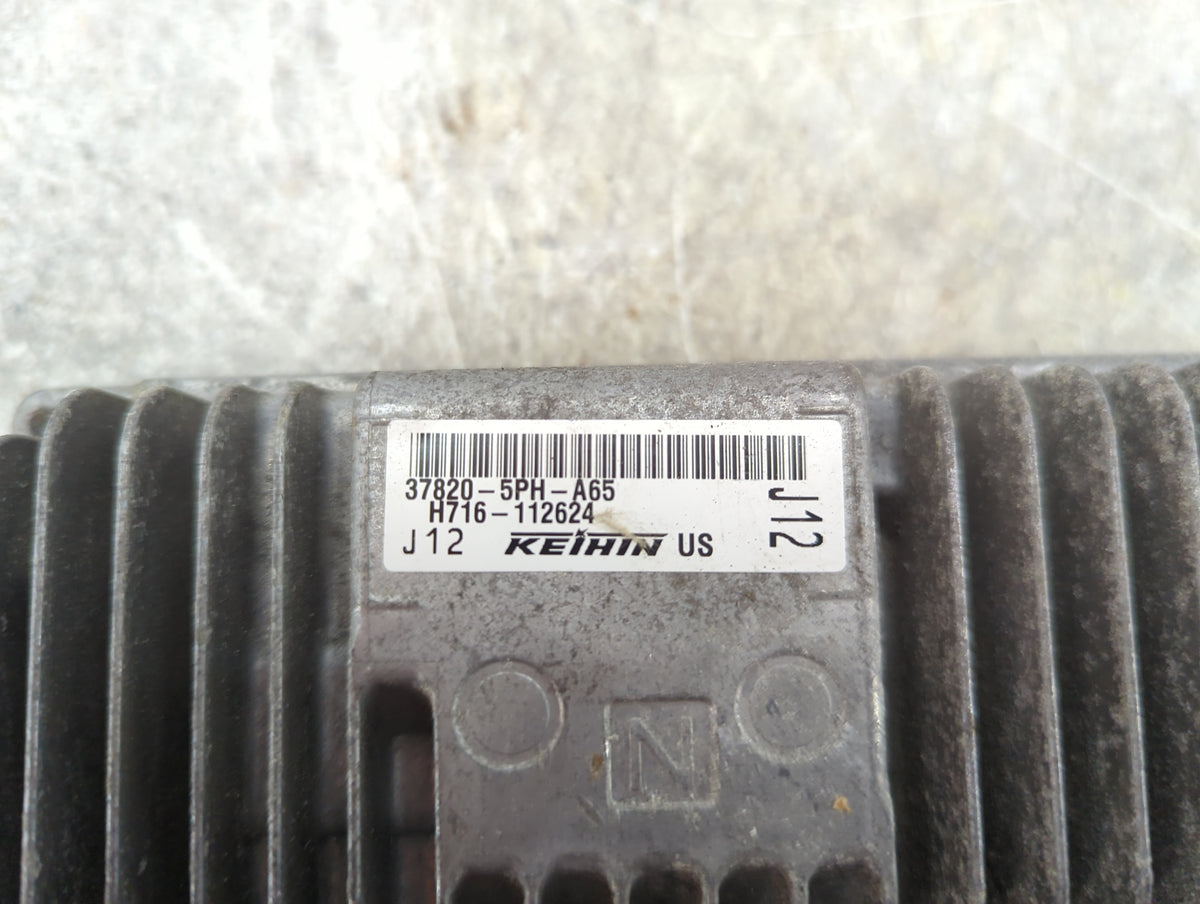 2017-2018 Honda Cr-V PCM Engine Control Computer ECU ECM PCU OEM P/N:37820-5PH-A65 H716-112624 Fits Fits 2017 2018 OEM Used 