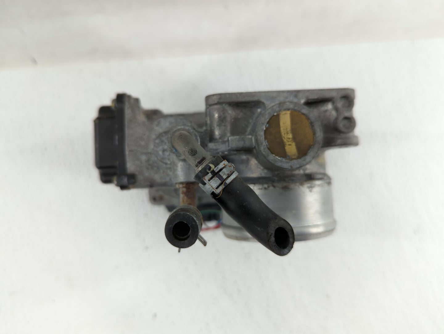 2017-2018 Honda Cr-V Throttle Body P/N:GMG9A Fits Fits 2016 2017 2018 2019 OEM Used Auto Parts - Oemusedautoparts1.com