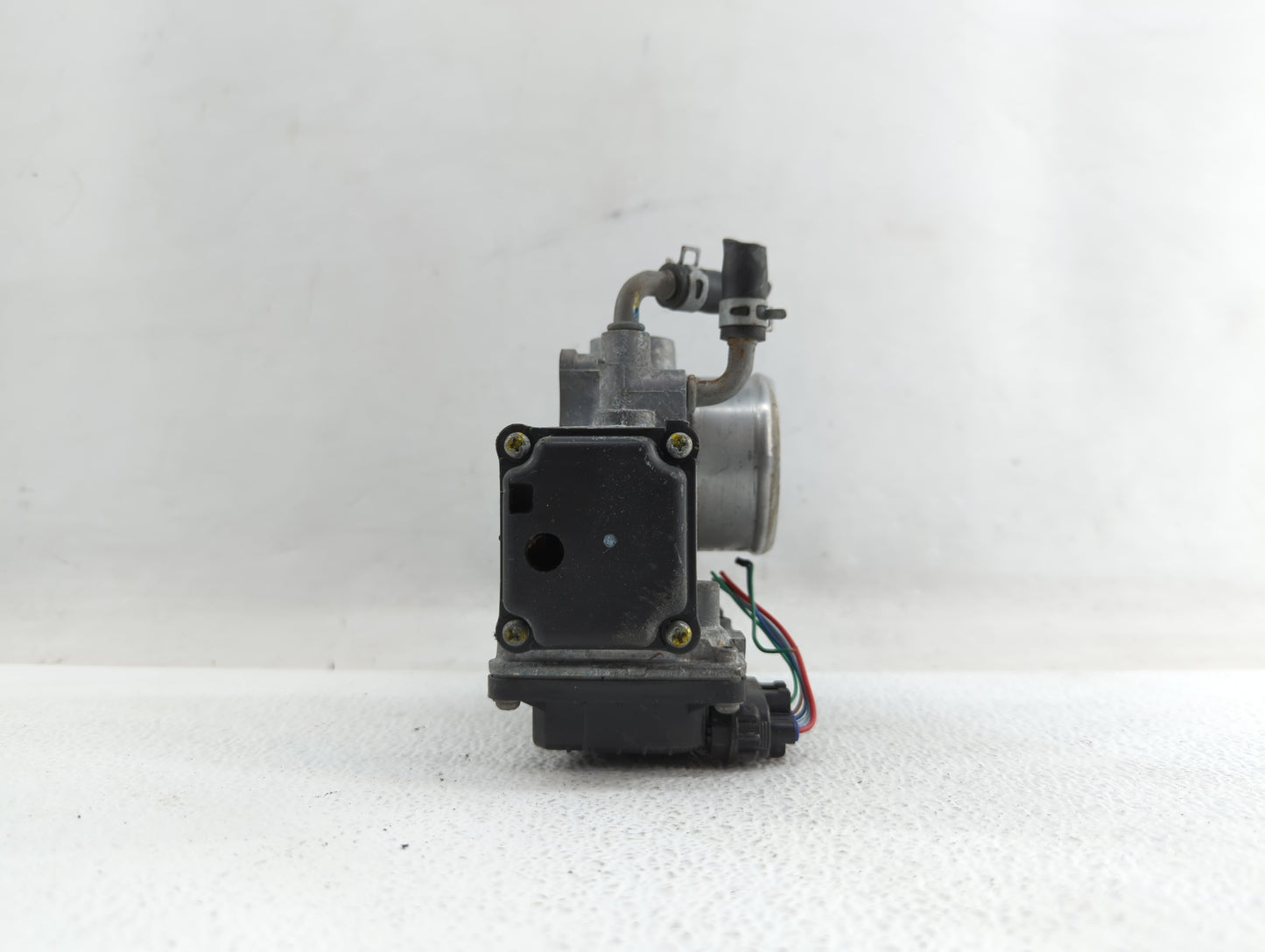 2017-2018 Honda Cr-V Throttle Body P/N:GMG9A Fits Fits 2016 2017 2018 2019 OEM Used Auto Parts - Oemusedautoparts1.com