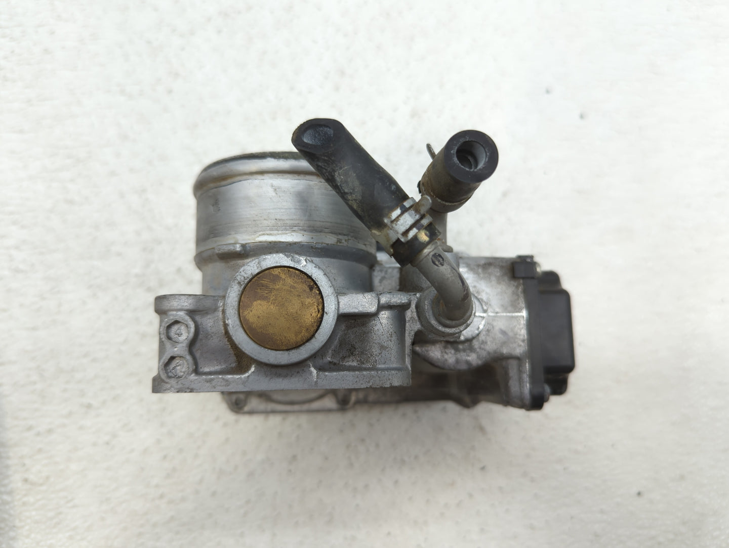 2017-2018 Honda Cr-V Throttle Body P/N:GMG9A Fits Fits 2016 2017 2018 2019 OEM Used Auto Parts - Oemusedautoparts1.com