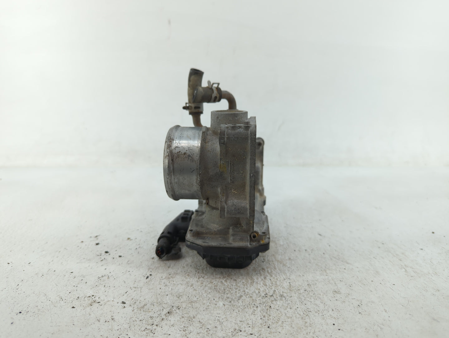 2020-2022 Honda Cr-V Throttle Body P/N:8280748006 8980738007 Fits Fits 2016 2017 2018 2019 2020 2021 2022 OEM Used Auto Part