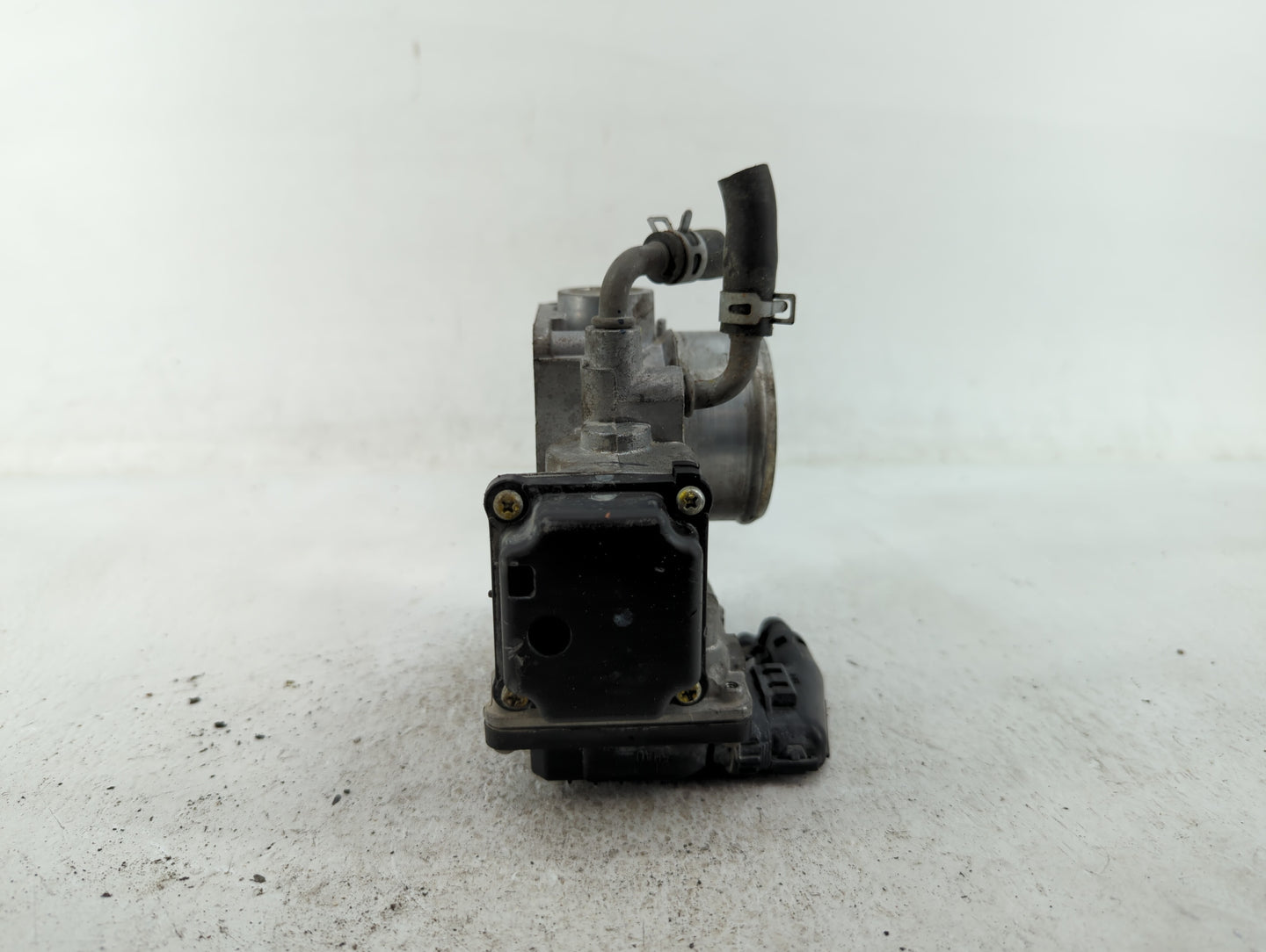 2020-2022 Honda Cr-V Throttle Body P/N:8280748006 8980738007 Fits Fits 2016 2017 2018 2019 2020 2021 2022 OEM Used Auto Part