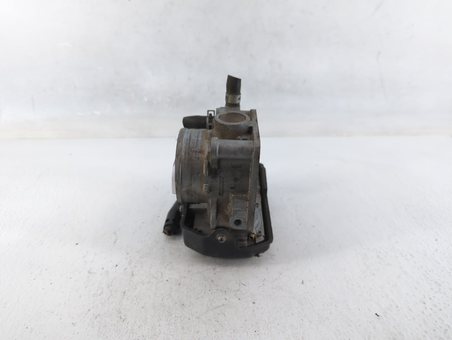 2015-2019 Honda Cr-V Throttle Body P/N:U38484724789 Fits Fits 2013 2014 2015 2016 2017 2018 2019 2020 2021 2022 OEM Used Aut