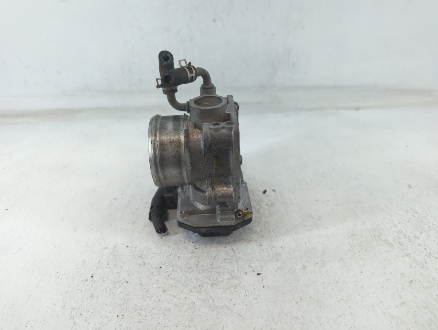 2020-2022 Honda Cr-V Throttle Body P/N:M22857547594 Fits Fits 2016 2017 2018 2019 2020 2021 2022 OEM Used Auto Parts - Oemus
