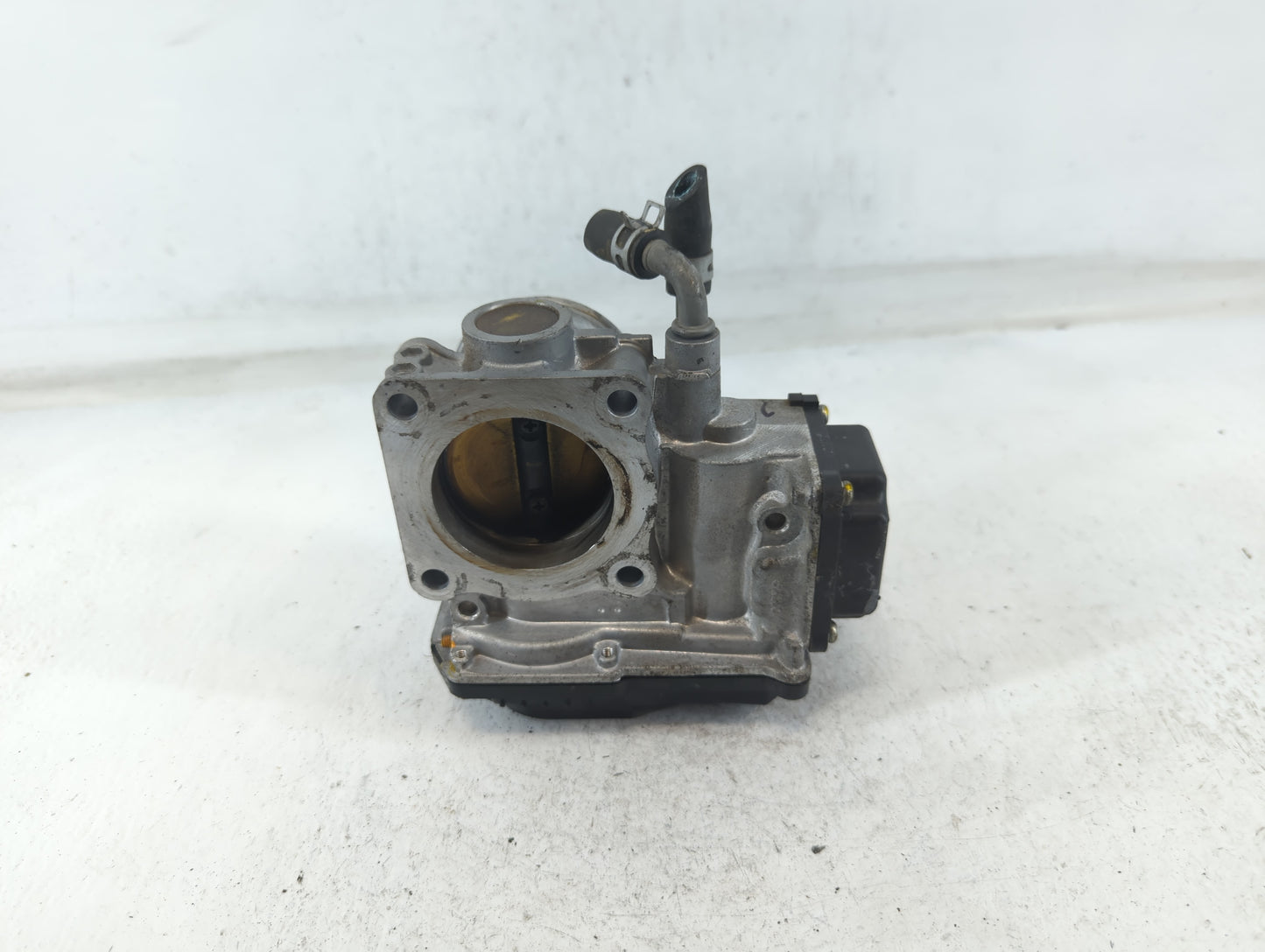 2020-2022 Honda Cr-V Throttle Body P/N:M22857547594 Fits Fits 2016 2017 2018 2019 2020 2021 2022 OEM Used Auto Parts - Oemus