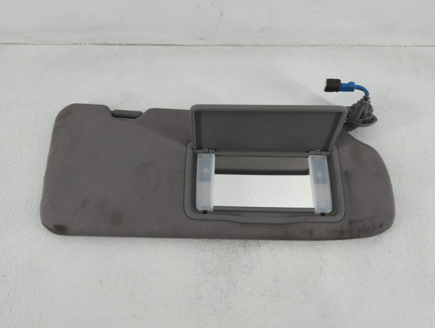 2017-2019 Honda Cr-V Sun Visor Shade Replacement Passenger Right Mirror Fits Fits 2017 2018 2019 OEM Used Auto Parts - Oemus