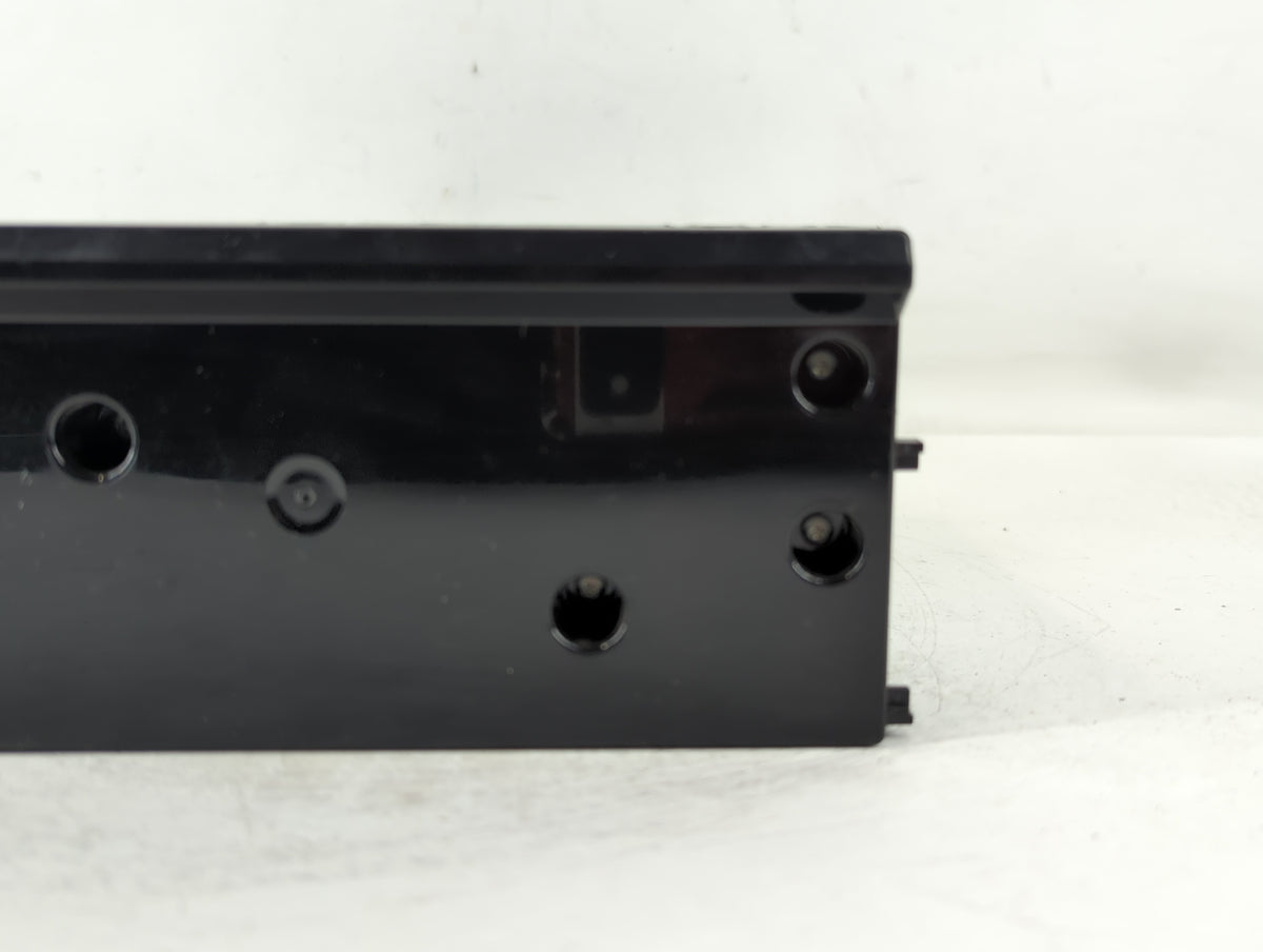 2017-2017 Honda Cr-v Am Fm Cd Player Radio Receiver 761952 - Oemusedautoparts1.com