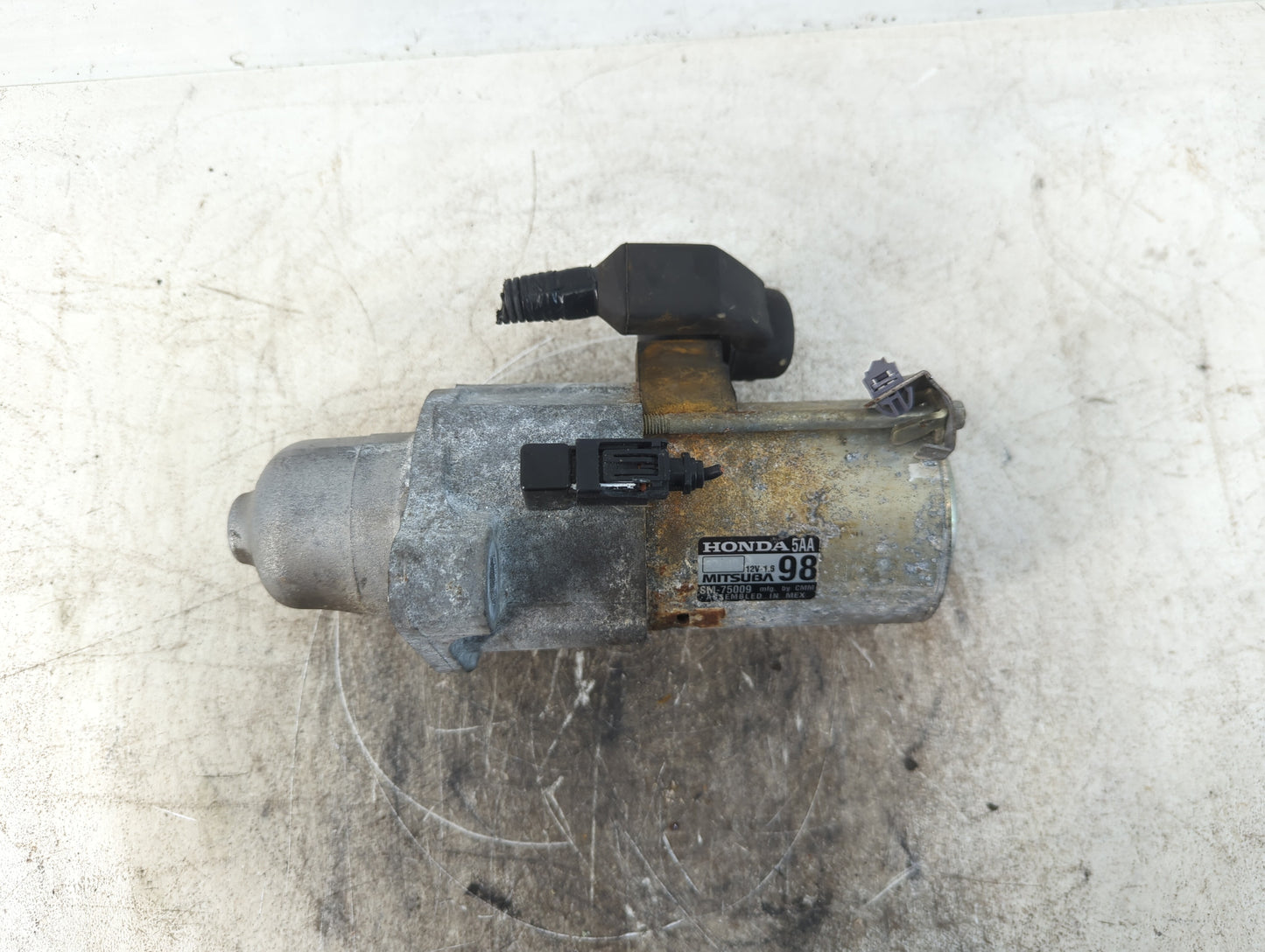 2017-2019 Honda Cr-V Car Starter Motor Solenoid OEM P/N:SM-75009 Fits Fits 2017 2018 2019 OEM Used Auto Parts - Oemusedautop