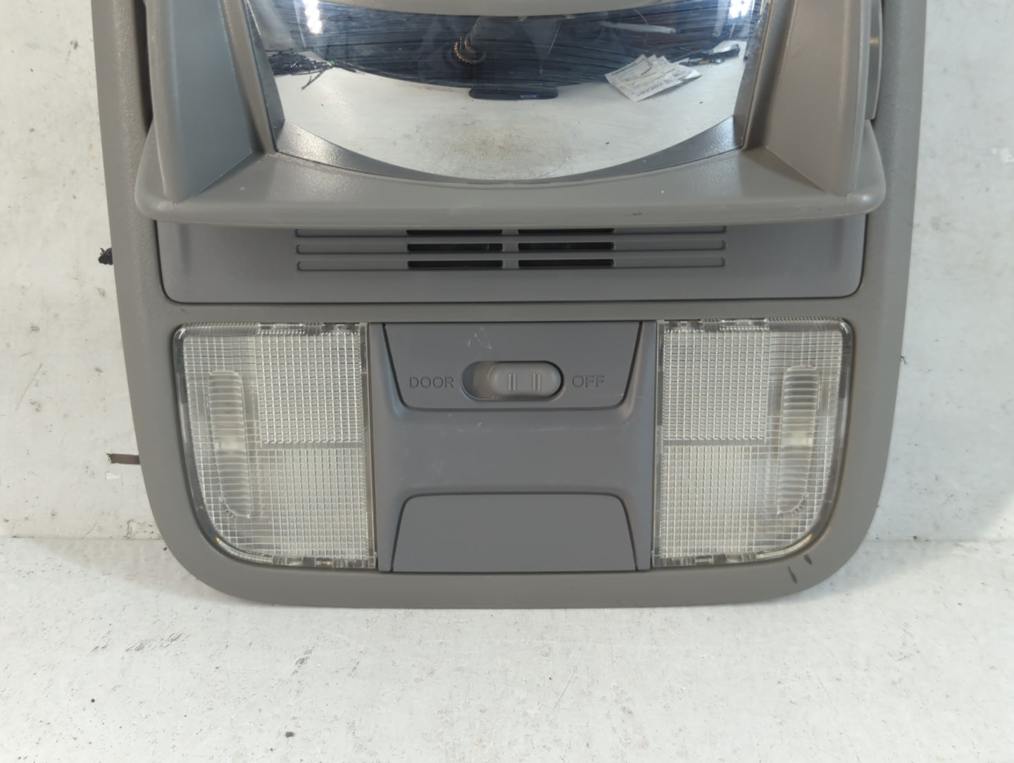 2017 Honda Cr-v Overhead Roof Console - Oemusedautoparts1.com