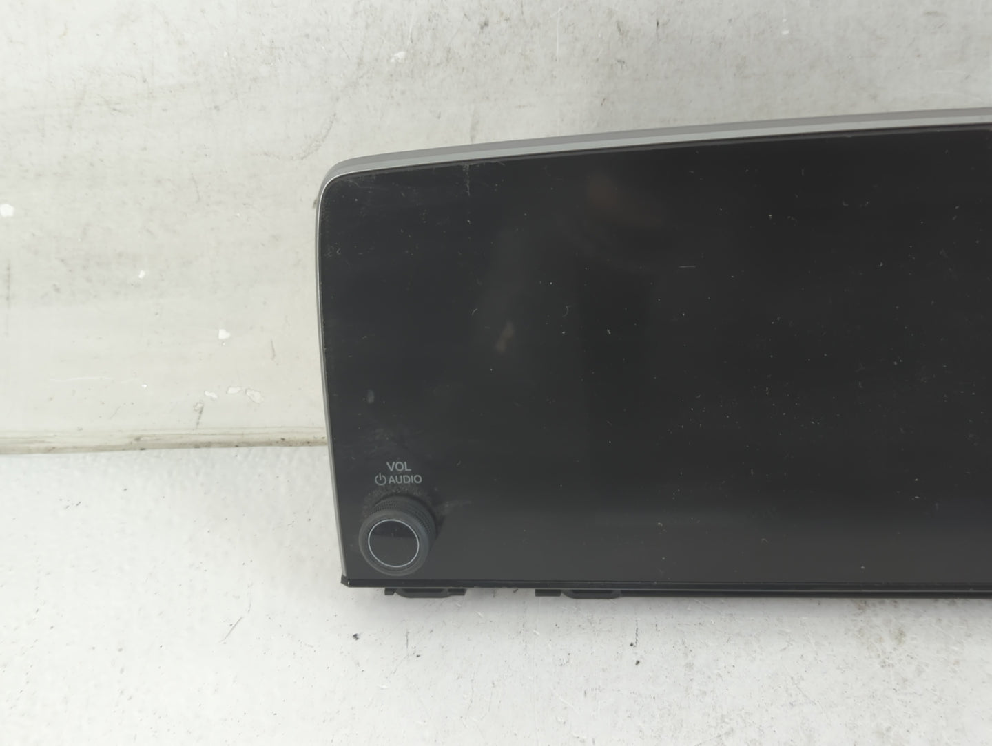 2017-2017 Honda Cr-v Am Fm Cd Player Radio Receiver - Oemusedautoparts1.com