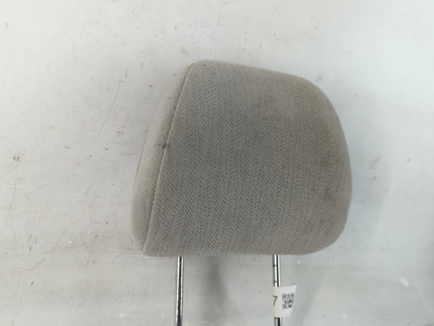 2017-2020 Honda Cr-v Headrest Head Rest Front Driver Passenger Seat - Oemusedautoparts1.com