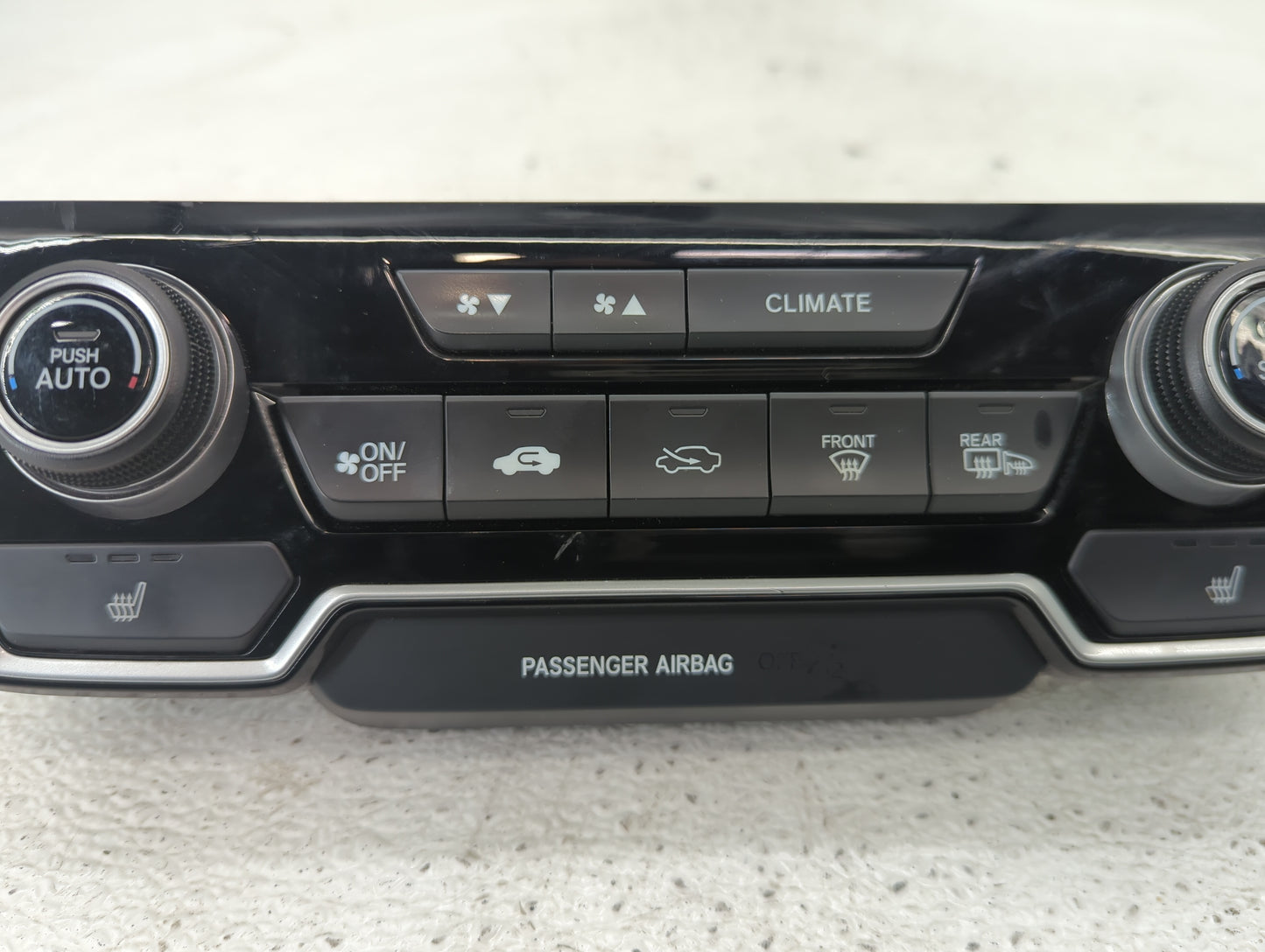 2017 Honda Crv Climate Control Module Temperature AC/Heater Replacement P/N:79620TLAA413M1 Fits Fits 2018 2019 2020 2021 202