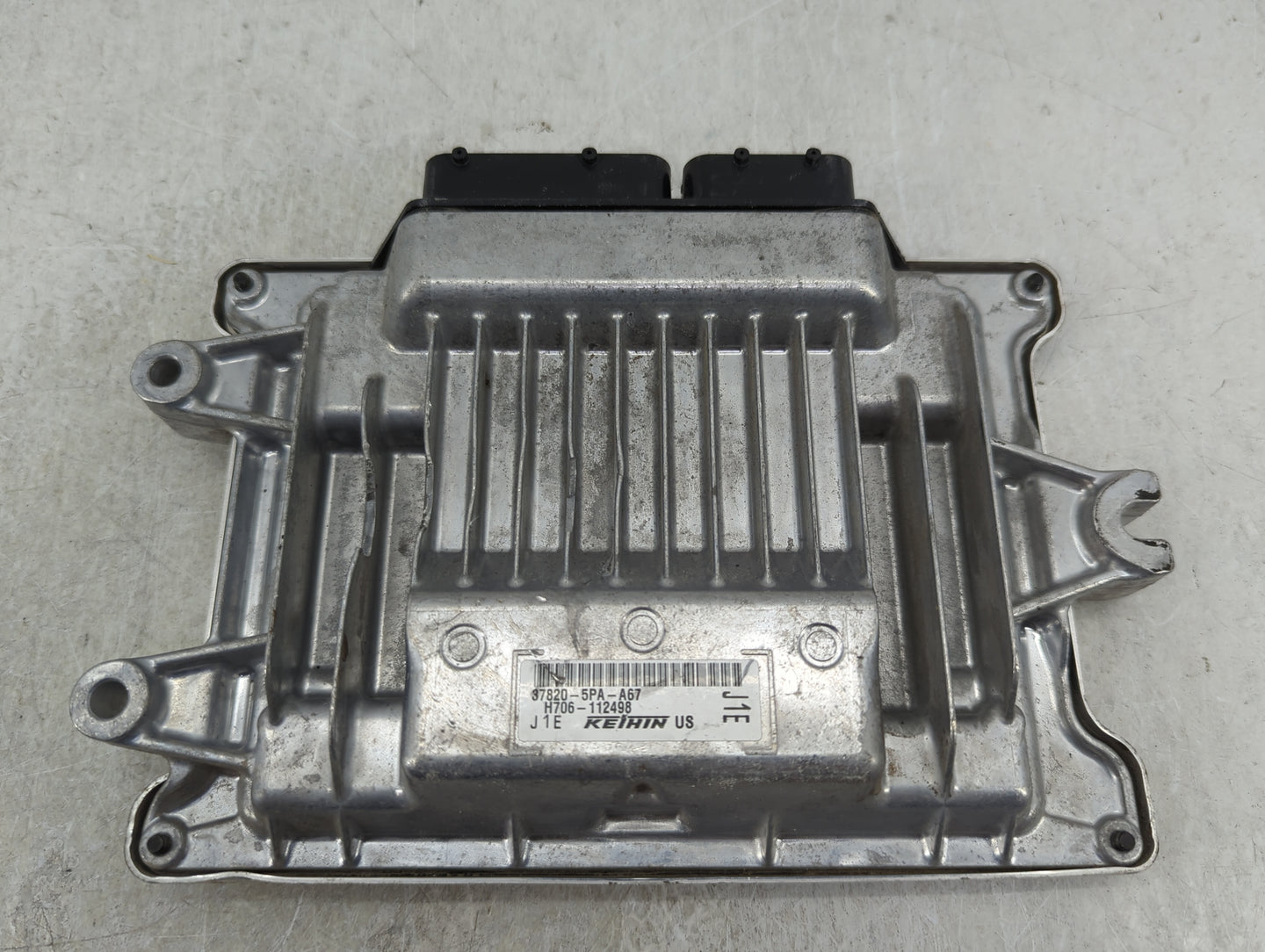 2017 Honda Crv PCM Engine Control Computer ECU ECM PCU OEM P/N:37820-5PA-A67 H706-112498 Fits Fits 2018 OEM Used Auto Parts 