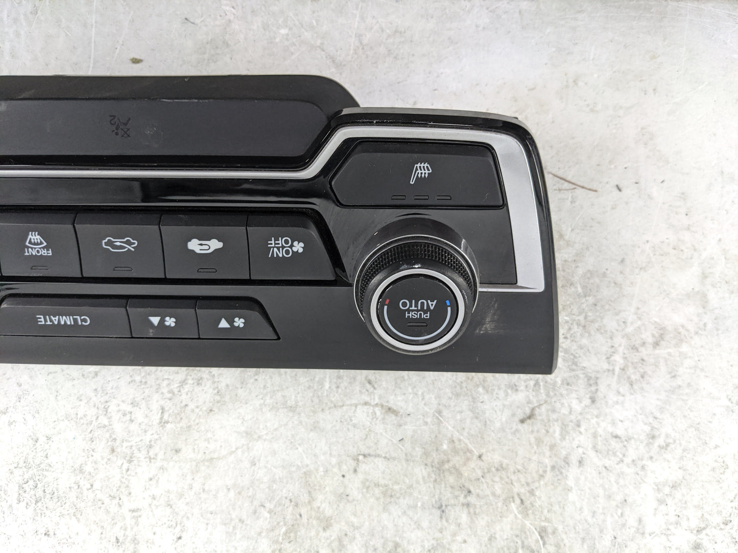 2017 Honda Crv Climate Control Module Temperature AC/Heater Replacement P/N:79620TLAC413M1 Fits Fits 2018 2019 OEM Used Auto