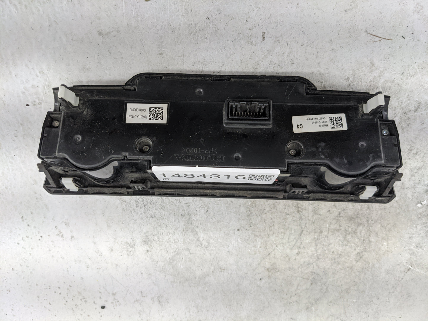 2017 Honda Crv Climate Control Module Temperature AC/Heater Replacement P/N:79620TLAC413M1 Fits Fits 2018 2019 OEM Used Auto