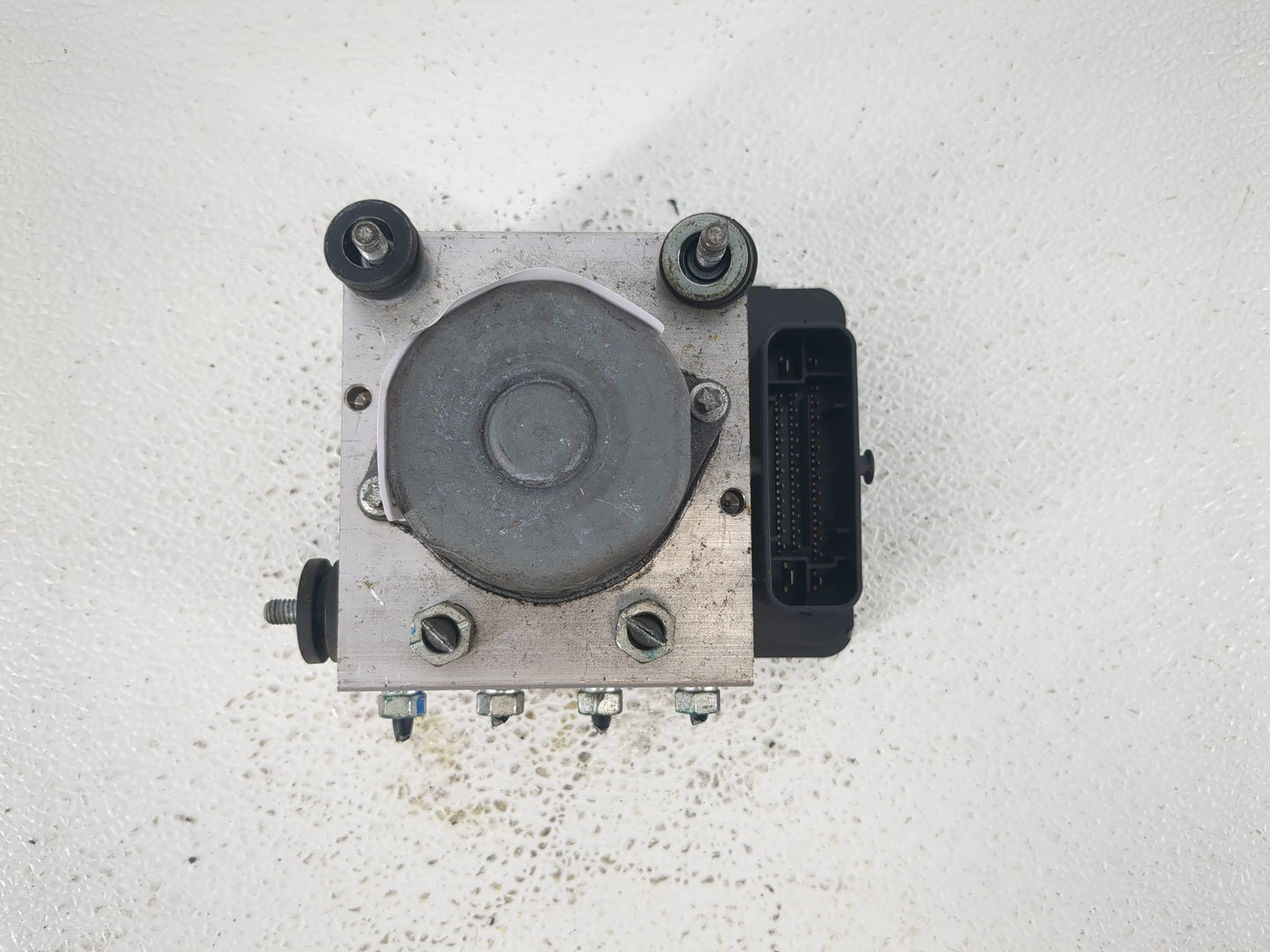 2017-2020 Honda Fit ABS Pump Control Module Replacement P/N:57110-T5R-A630-M1 Fits Fits 2017 2018 2019 2020 OEM Used Auto Pa