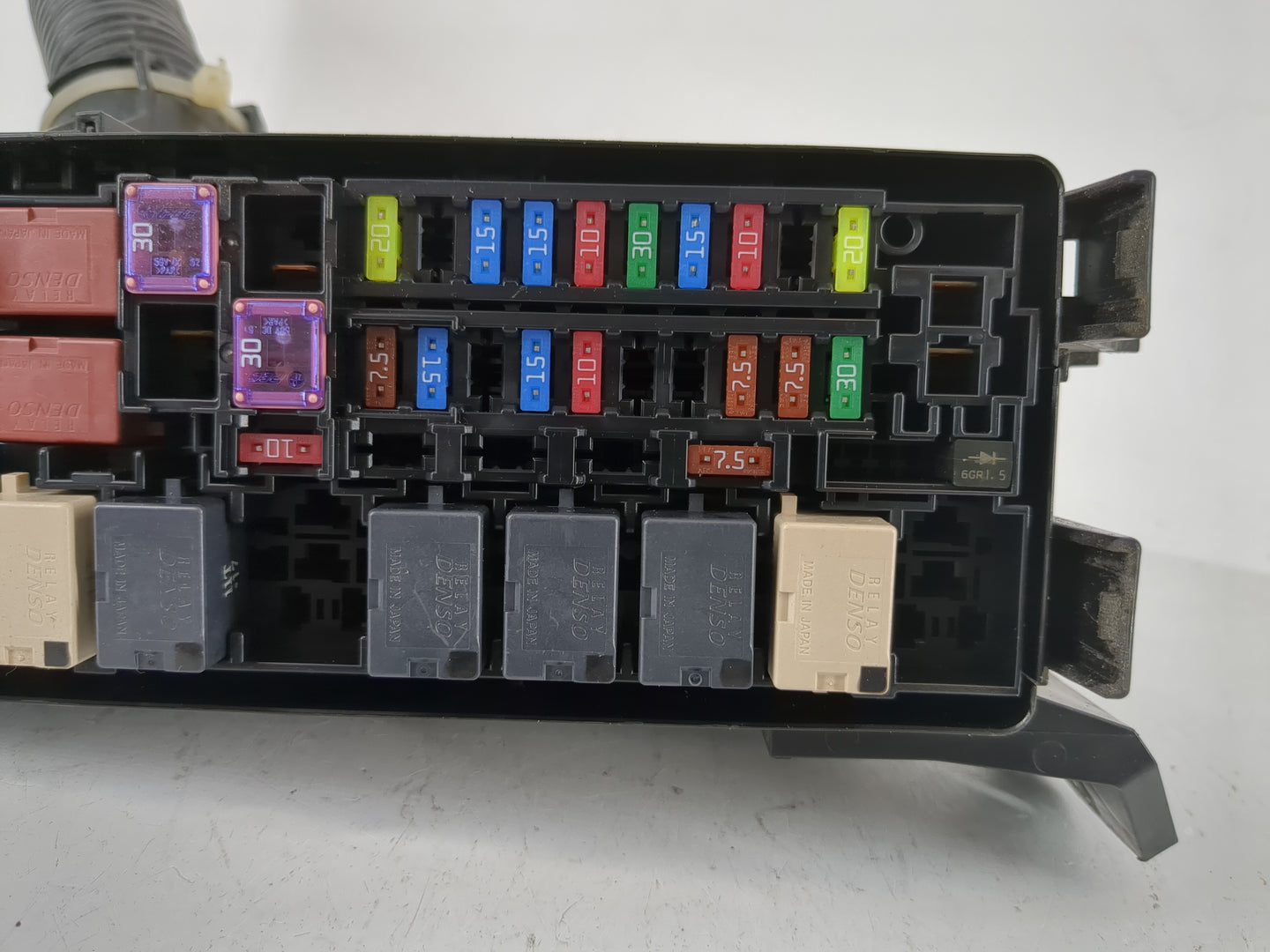 2015-2017 Honda Fit Fusebox Fuse Box Panel Relay Module Fits Fits 2015 2016 2017 OEM Used Auto Parts - Oemusedautoparts1.com