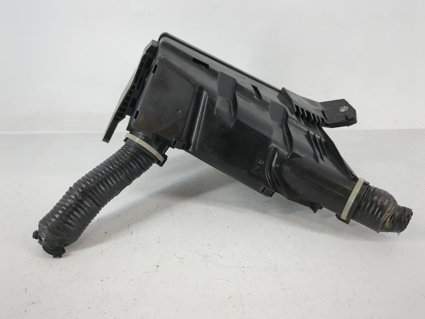 2015-2017 Honda Fit Fusebox Fuse Box Panel Relay Module Fits Fits 2015 2016 2017 OEM Used Auto Parts - Oemusedautoparts1.com