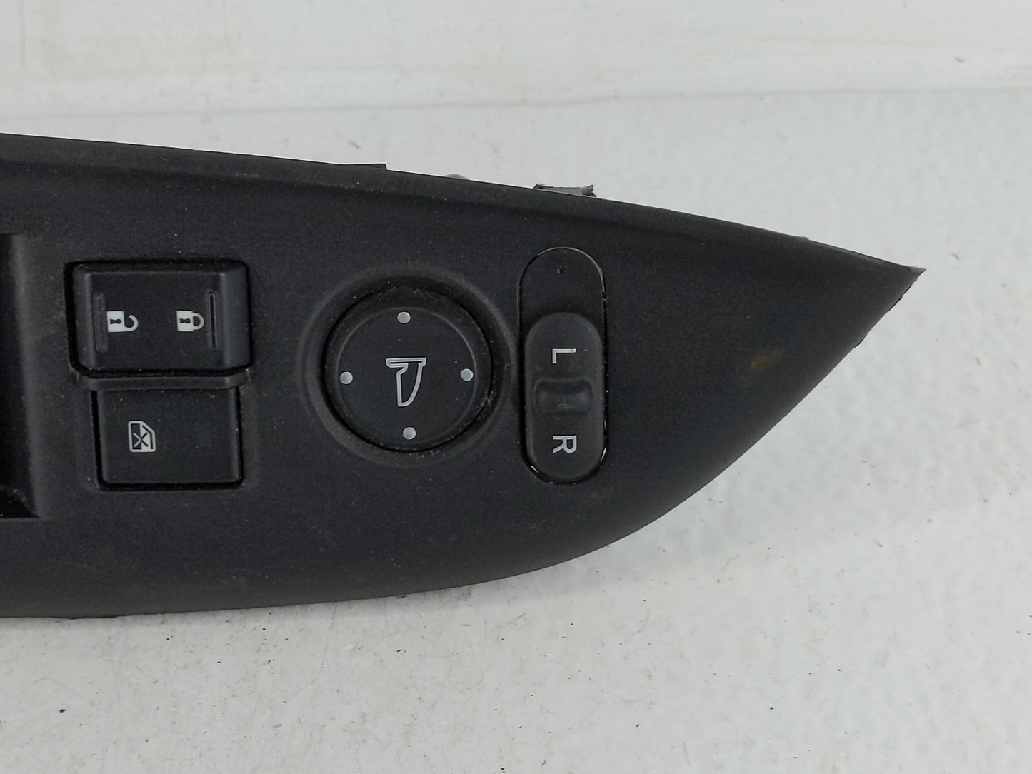 2015-2020 Honda Fit Master Power Window Switch Replacement Driver Side Left P/N:35750-T5R-A112-M1-07 35750T5RA112M1 Fits OEM