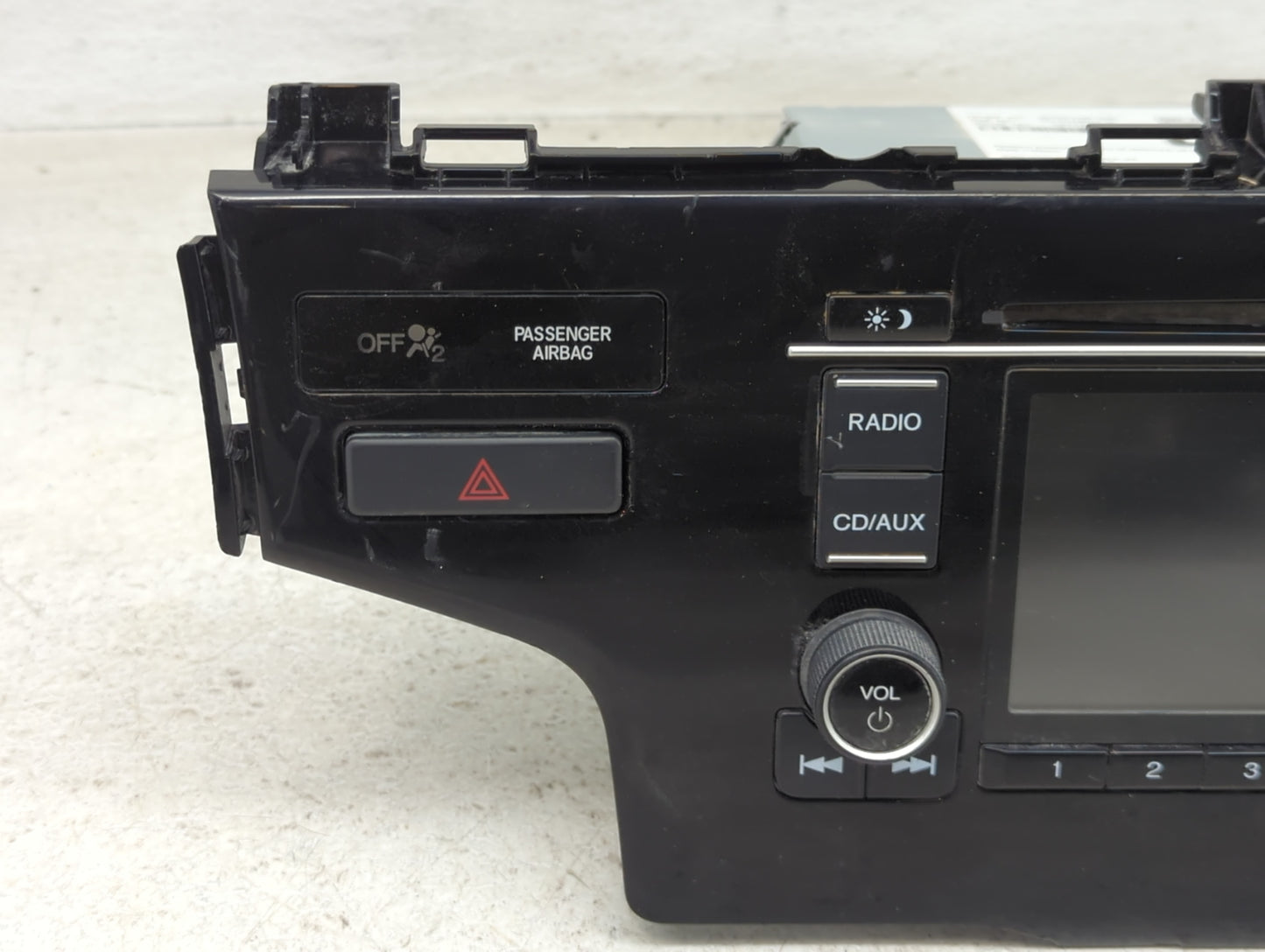 2017 Honda Fit Radio AM FM Cd Player Receiver Replacement P/N:39100-T5R-A81 Fits OEM Used Auto Parts - Oemusedautoparts1.com