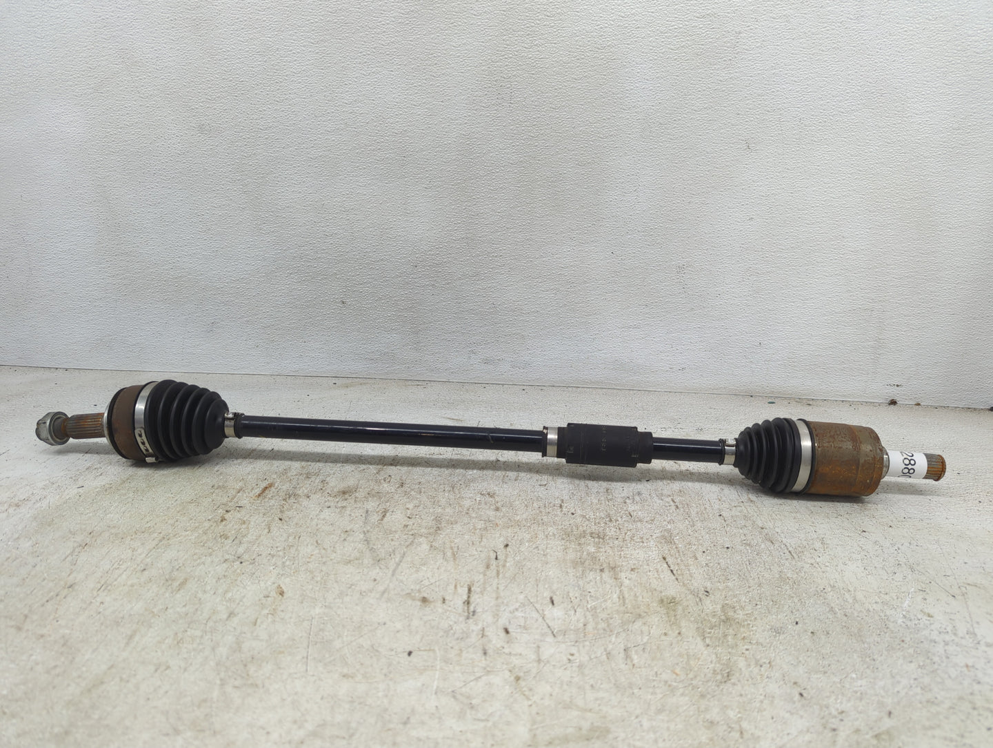 2016-2017 Honda Fit Axle Shaft Front Passenger Cv C/v - Oemusedautoparts1.com