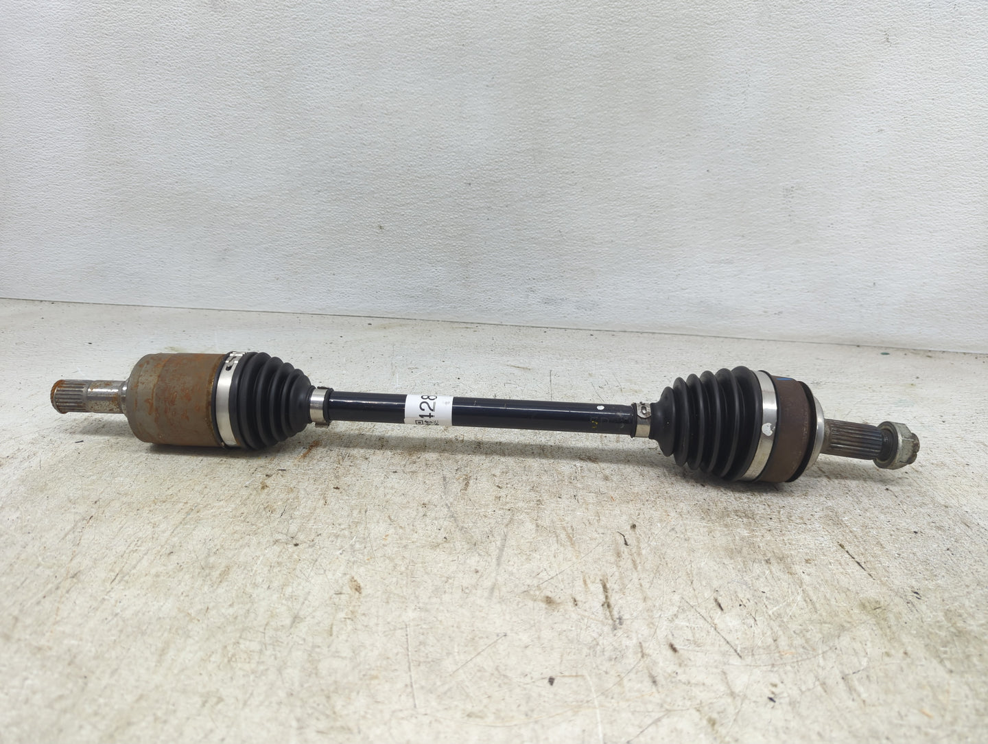 2016-2017 Honda Fit Axle Shaft Front Driver Cv C/v - Oemusedautoparts1.com