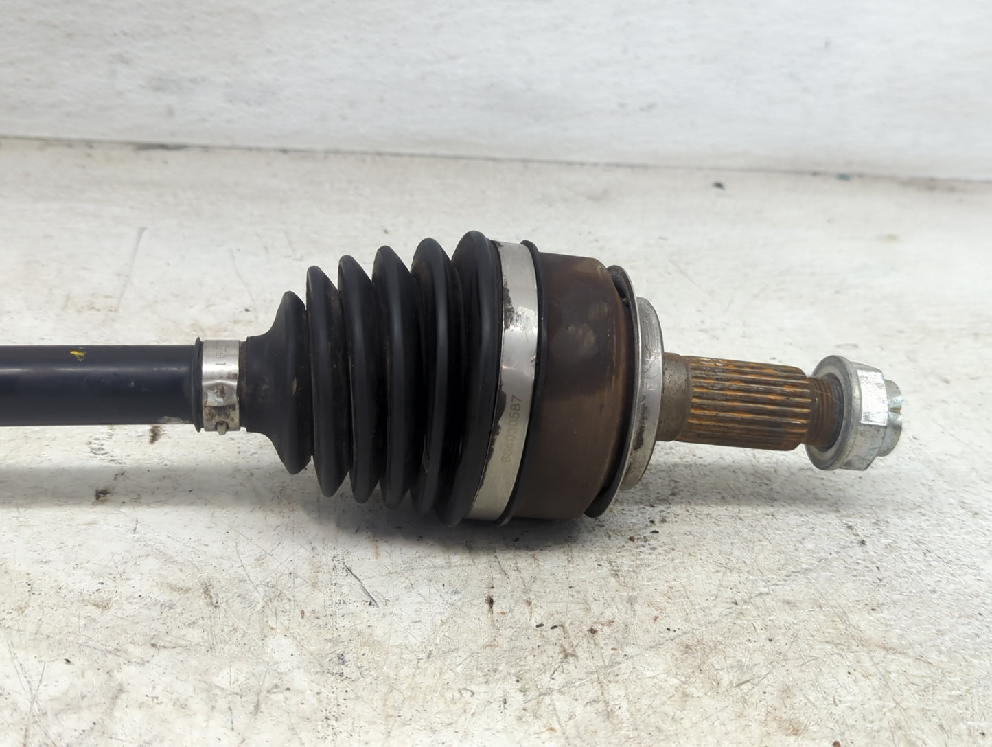 2016-2017 Honda Fit Axle Shaft Front Driver Cv C/v - Oemusedautoparts1.com