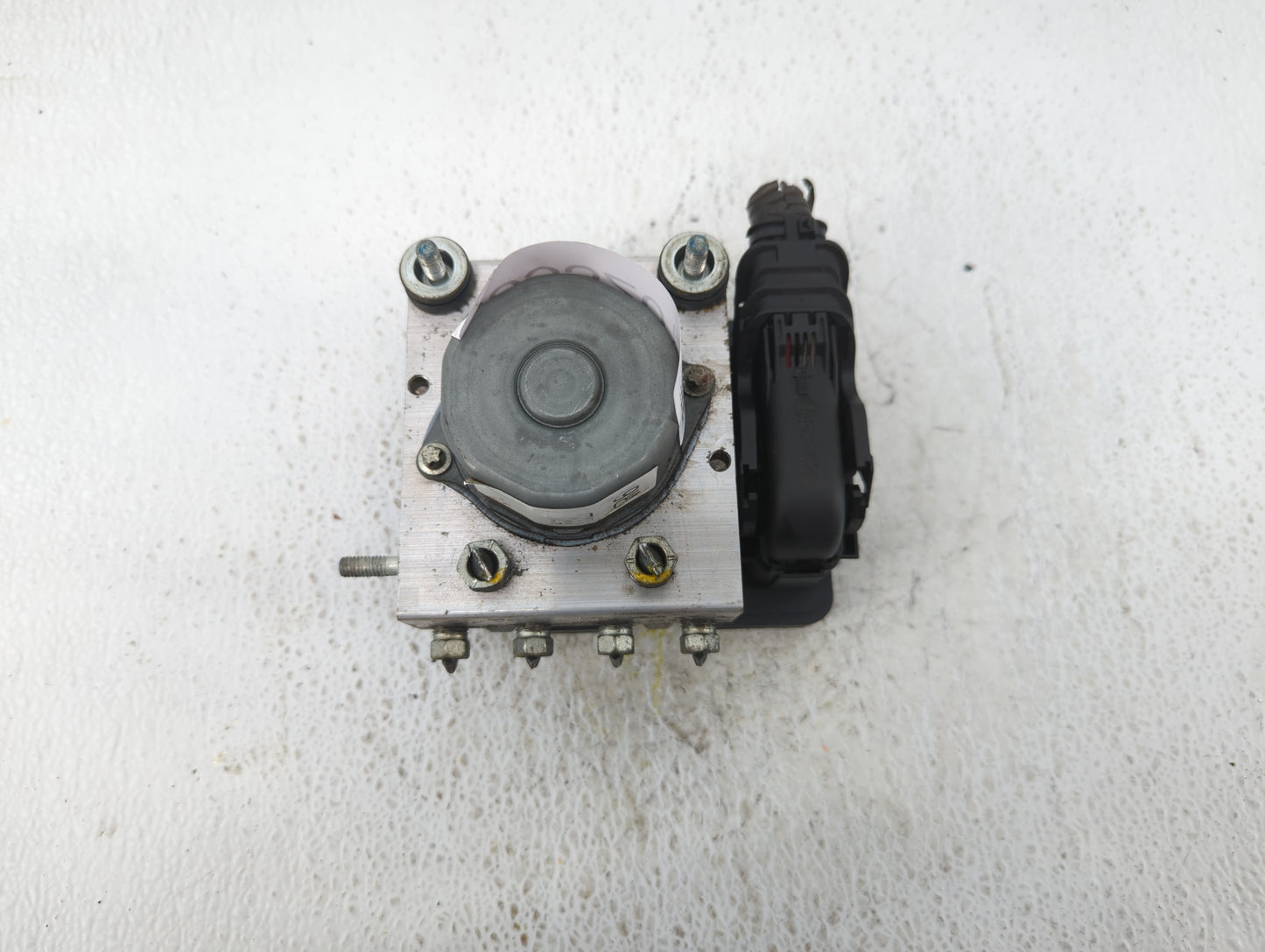 2017-2020 Honda Fit ABS Pump Control Module Replacement P/N:57010-T5P-A620-M1 Fits Fits 2017 2018 2019 2020 OEM Used Auto Pa