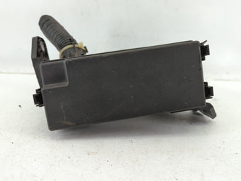 compare product 2016-2017 Honda Fit Fusebox Fuse Box Panel Relay Module P/N:4063 T5A-D Fits Fits 2016 2017 OEM Used Auto Parts