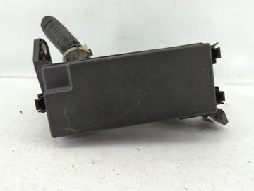 2016-2017 Honda Fit Fusebox Fuse Box Panel Relay Module P/N:4063 T5A-D Fits Fits 2016 2017 OEM Used Auto Parts - Oemusedauto