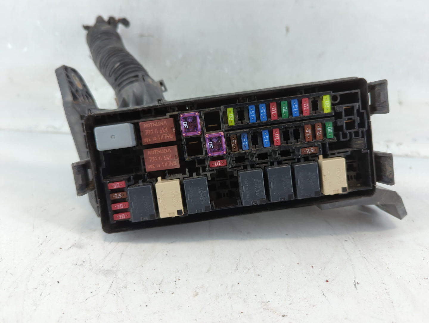 2016-2017 Honda Fit Fusebox Fuse Box Panel Relay Module P/N:T5A-D Fits Fits 2016 2017 OEM Used Auto Parts - Oemusedautoparts