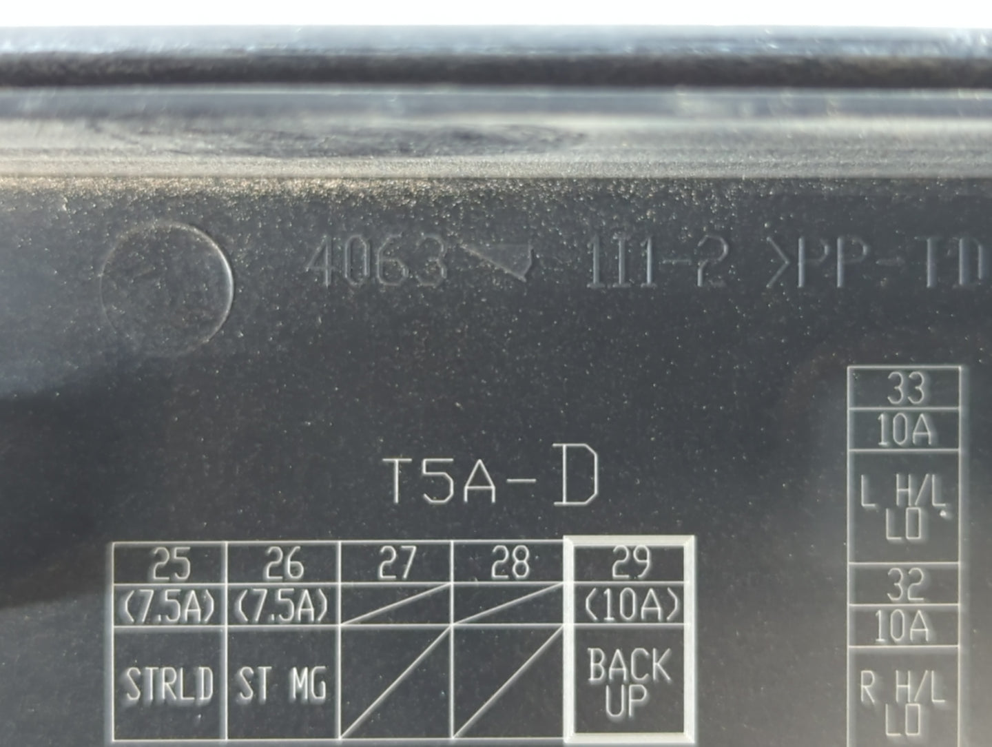 2016-2017 Honda Fit Fusebox Fuse Box Panel Relay Module P/N:T5A-D Fits Fits 2016 2017 OEM Used Auto Parts - Oemusedautoparts