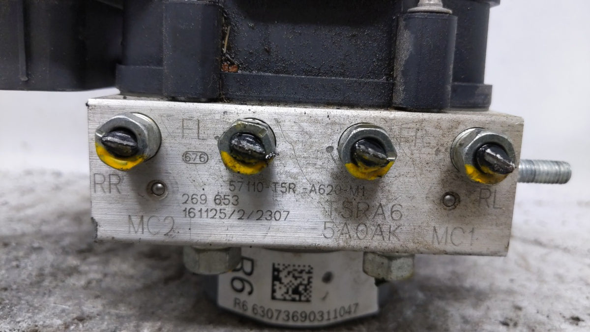 2017-2020 Honda Fit Anti-Lock Brake ABS Pump Module Actuator OEM P/N:57110 T5R A620 M1 Fits Fits 2017 2018 2019 2020 OEM Use