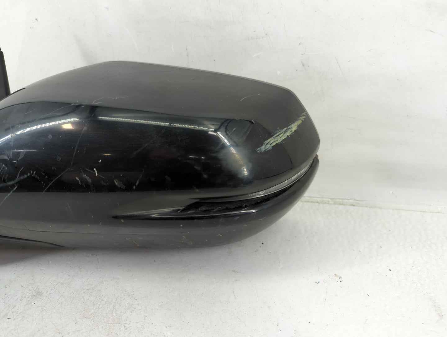2016-2022 Honda Hr-V Driver Side View Mirror - Left Door Mirror OEM Used - Oemusedautoparts1.com