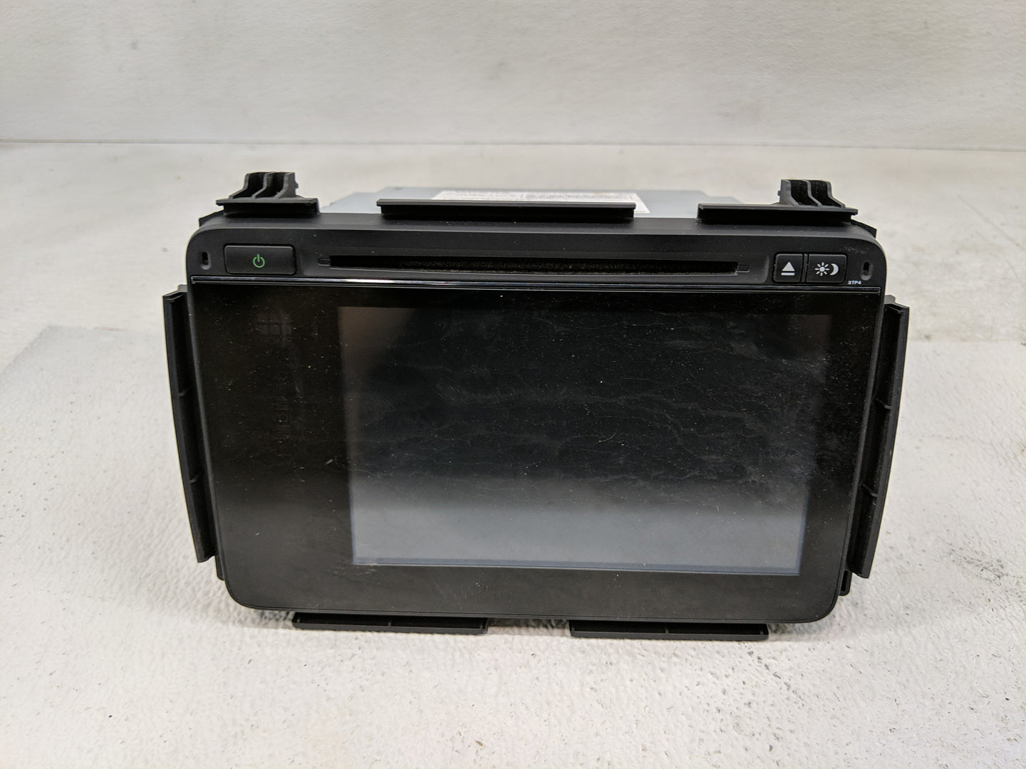 2017 Honda Hr-V Radio AM FM Cd Player Receiver Replacement P/N:39100-T7W-A210-M1 Fits OEM Used Auto Parts - Oemusedautoparts