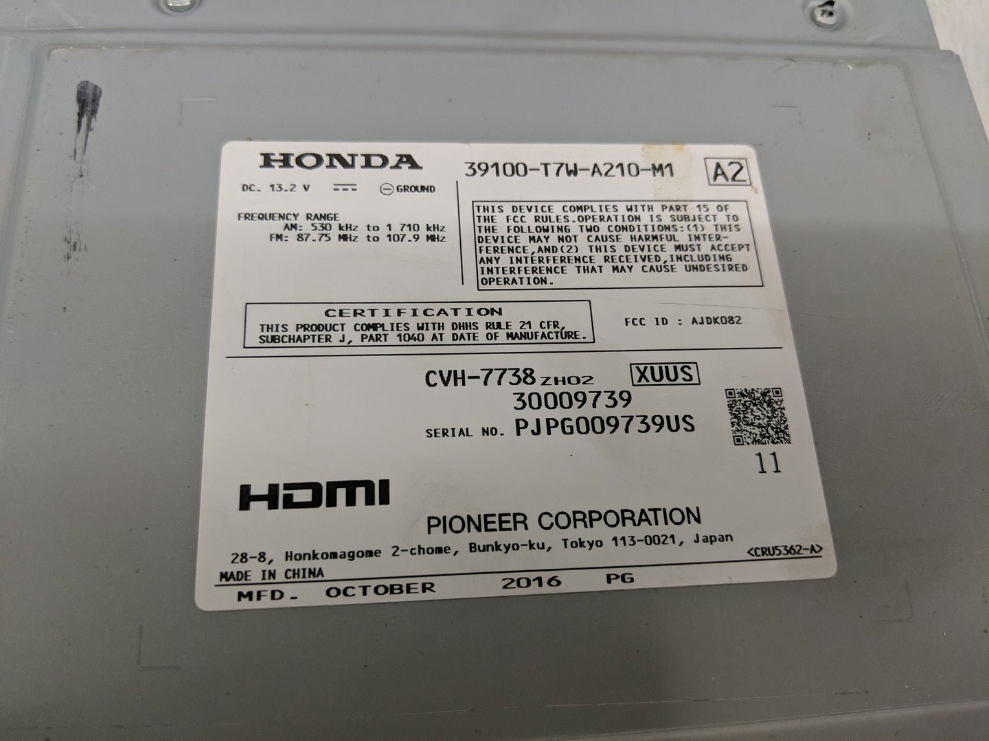 2017 Honda Hr-V Radio AM FM Cd Player Receiver Replacement P/N:39100-T7W-A210-M1 Fits OEM Used Auto Parts - Oemusedautoparts
