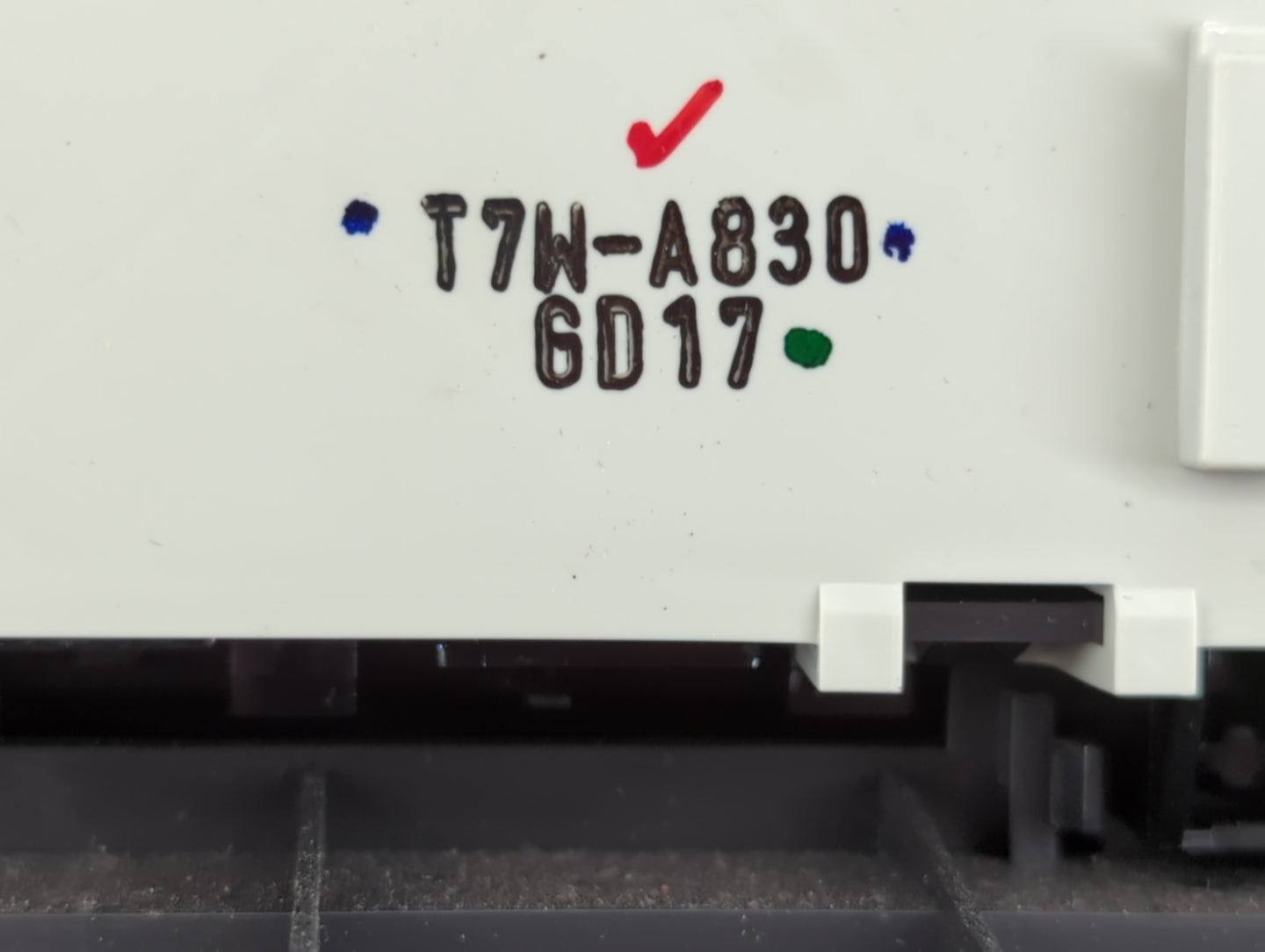 2016-2022 Honda Hr-V Climate Control Module Temperature AC/Heater Replacement P/N:T7W-A830 Fits OEM Used Auto Parts - Oemuse