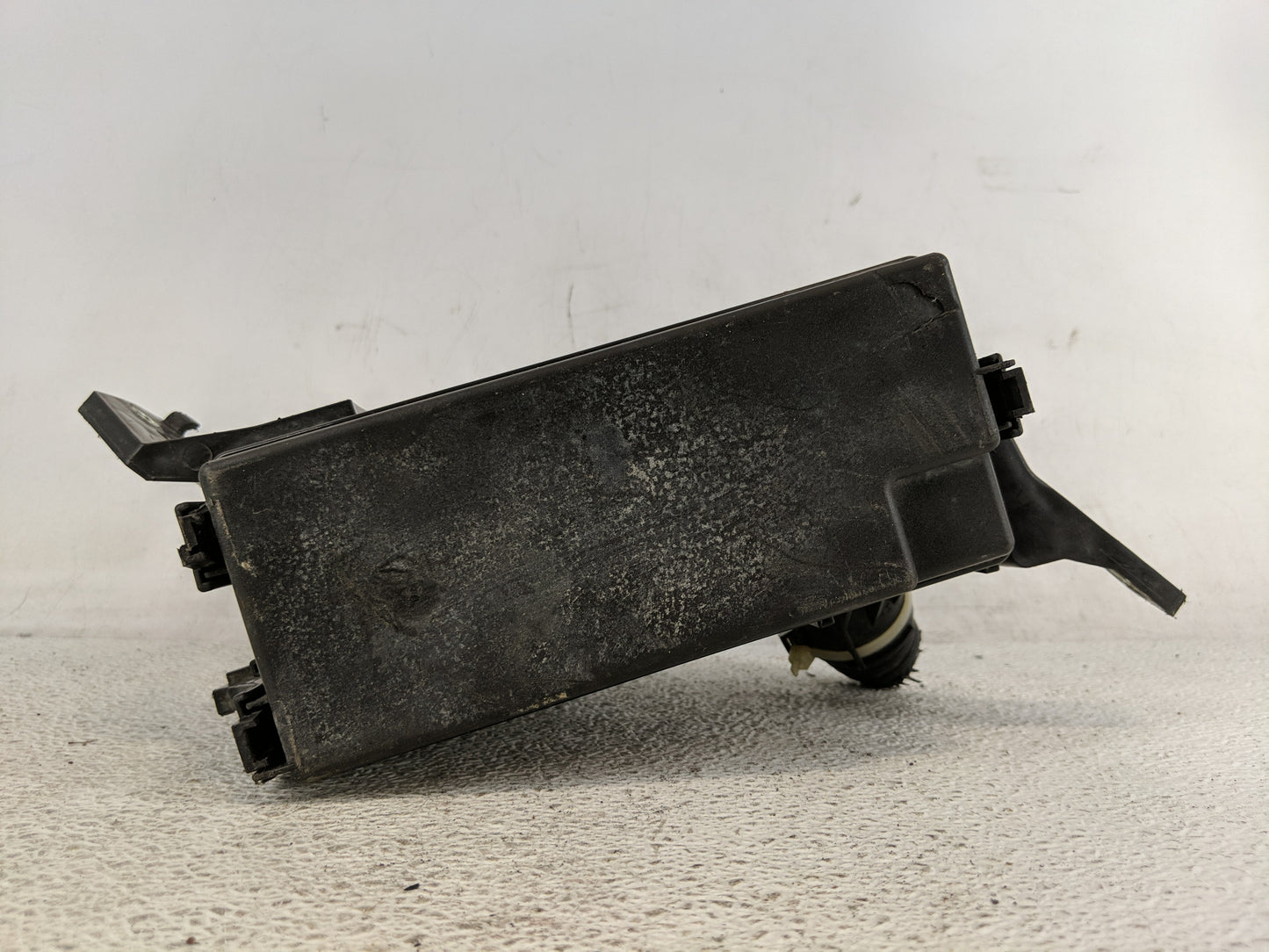 2016-2018 Honda Hr-V Fusebox Fuse Box Panel Relay Module Fits Fits 2016 2017 2018 OEM Used Auto Parts - Oemusedautoparts1.co