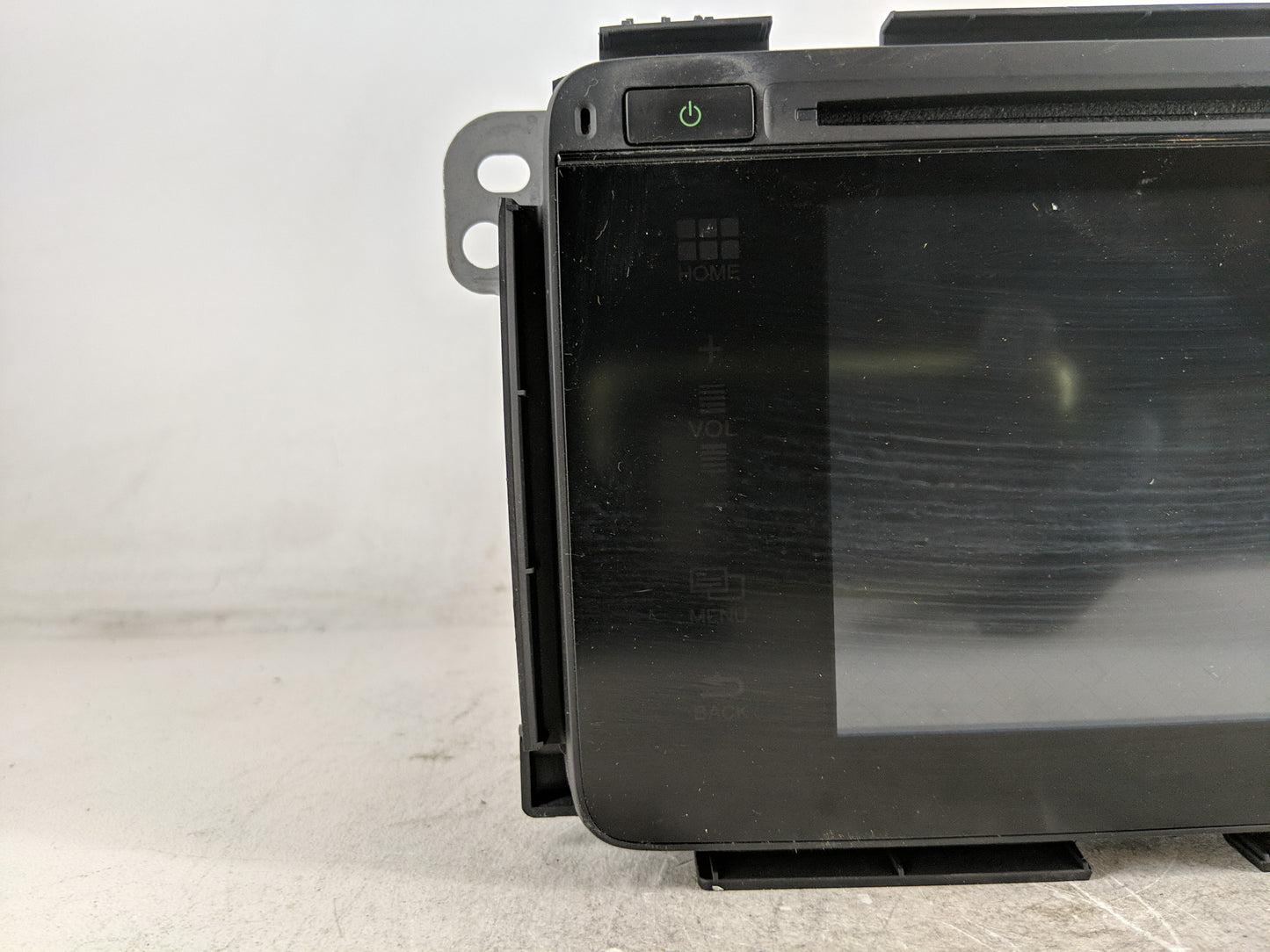 2017 Honda Hr-V Radio AM FM Cd Player Receiver Replacement P/N:39100-T7W-A210-M1 Fits OEM Used Auto Parts - Oemusedautoparts